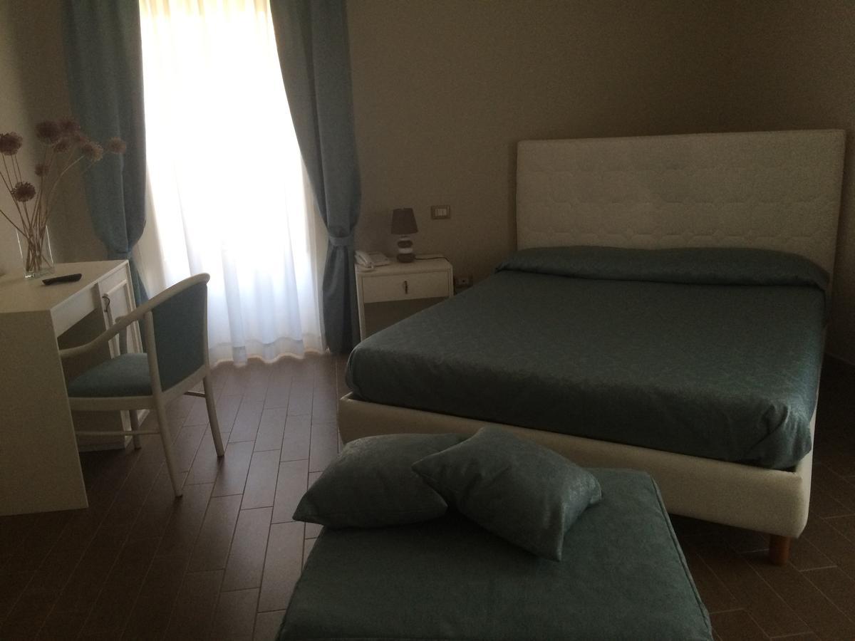 Hotel Sant'Anna Floresta Buitenkant foto