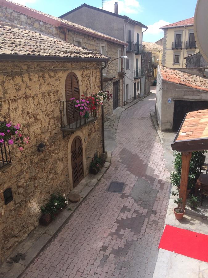 Hotel Sant'Anna Floresta Buitenkant foto