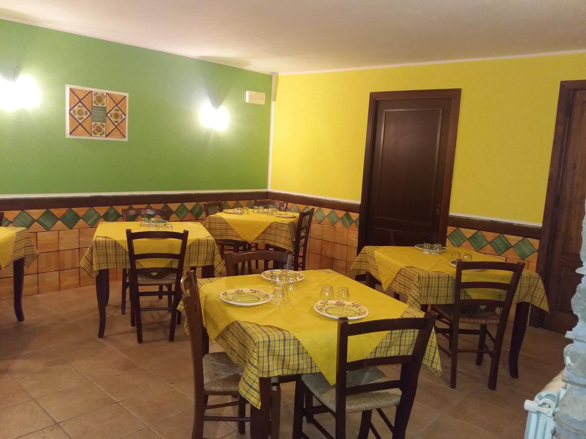 Hotel Sant'Anna Floresta Buitenkant foto