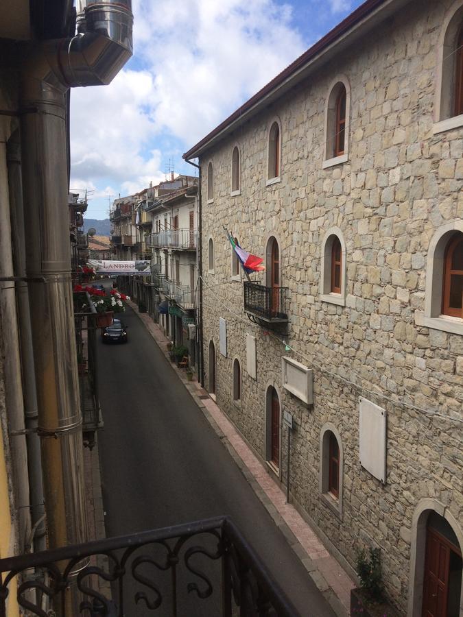 Hotel Sant'Anna Floresta Buitenkant foto